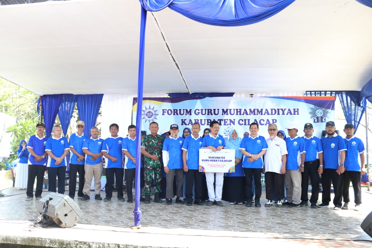 Rayakan Milad Muhammadiyah dan Hari Guru dengan Aksi Nyata