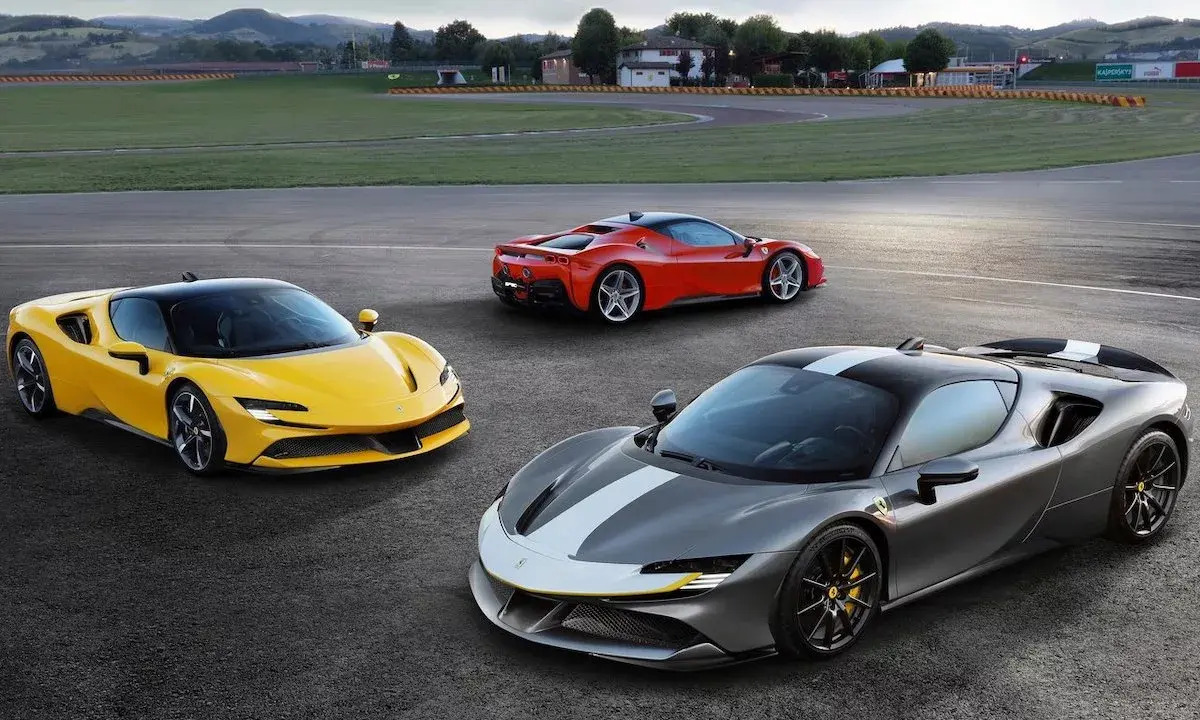 Rahasia di Balik Alasan Mobil Ferrari Memiliki Harga Fantastis