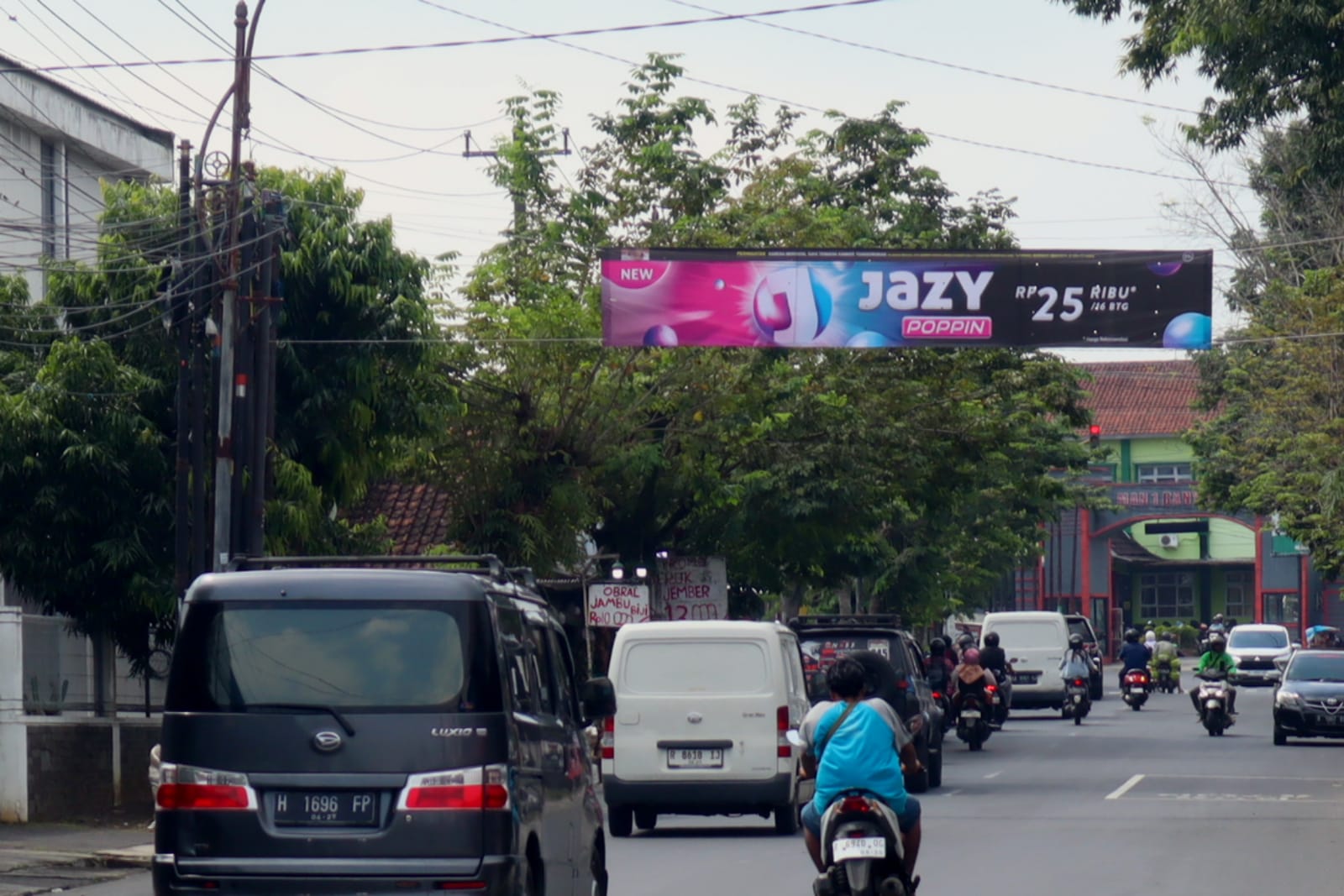 Spanduk Melintang Masih Ditemukan, Satpol PP Banyumas Langsung Tindaklanjuti