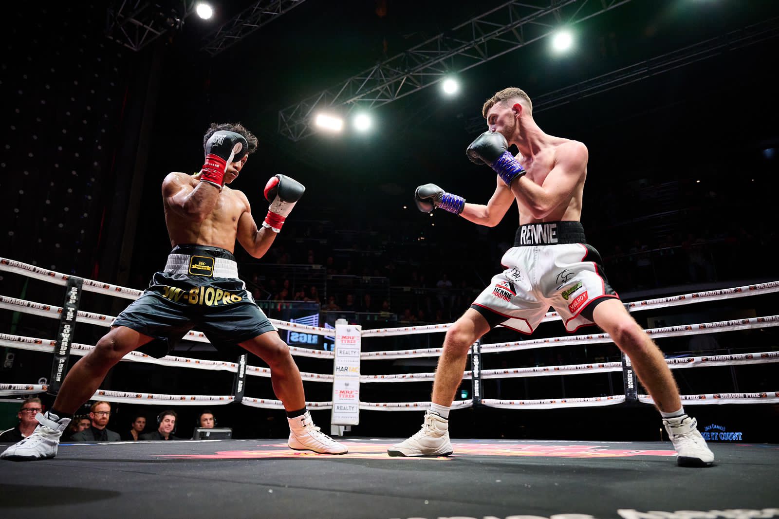 Latihan Pakai Ember dan Batu, Sudah Pernah Main di Luar Negeri