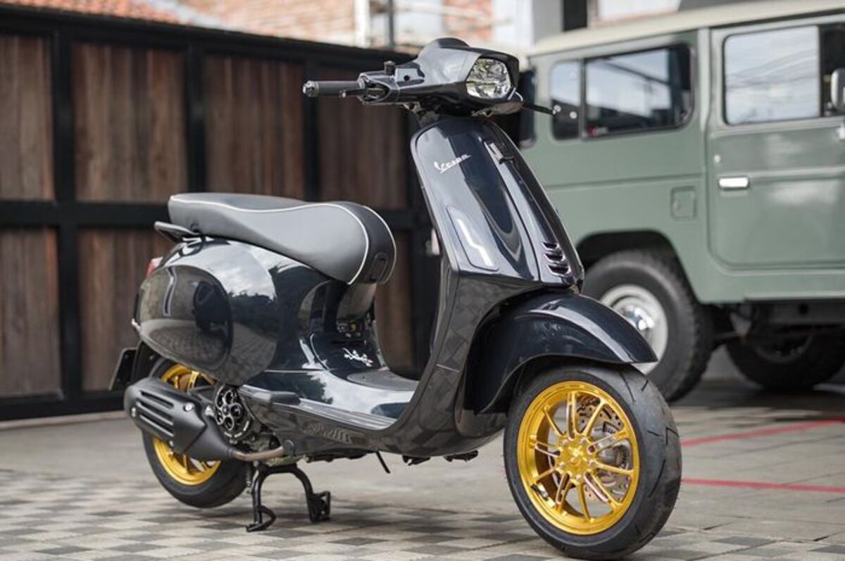 Modifikasi Vespa Sprint 150 Gaya Neo, Gabungan Elegan Klasik dan Teknologi Saat Ini