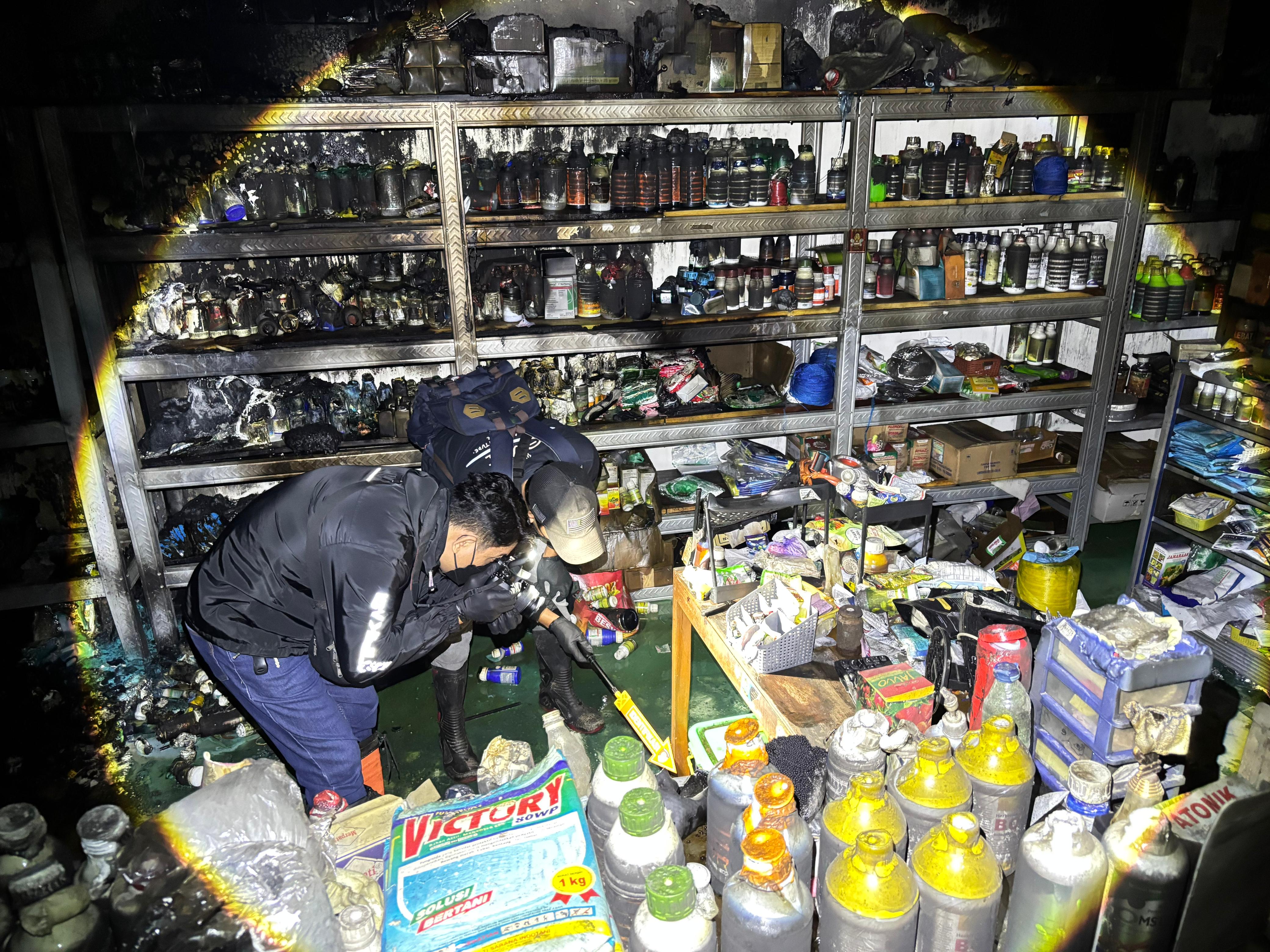 Korsleting Listrik, Toko Pertanian di Ambal Kebakaran