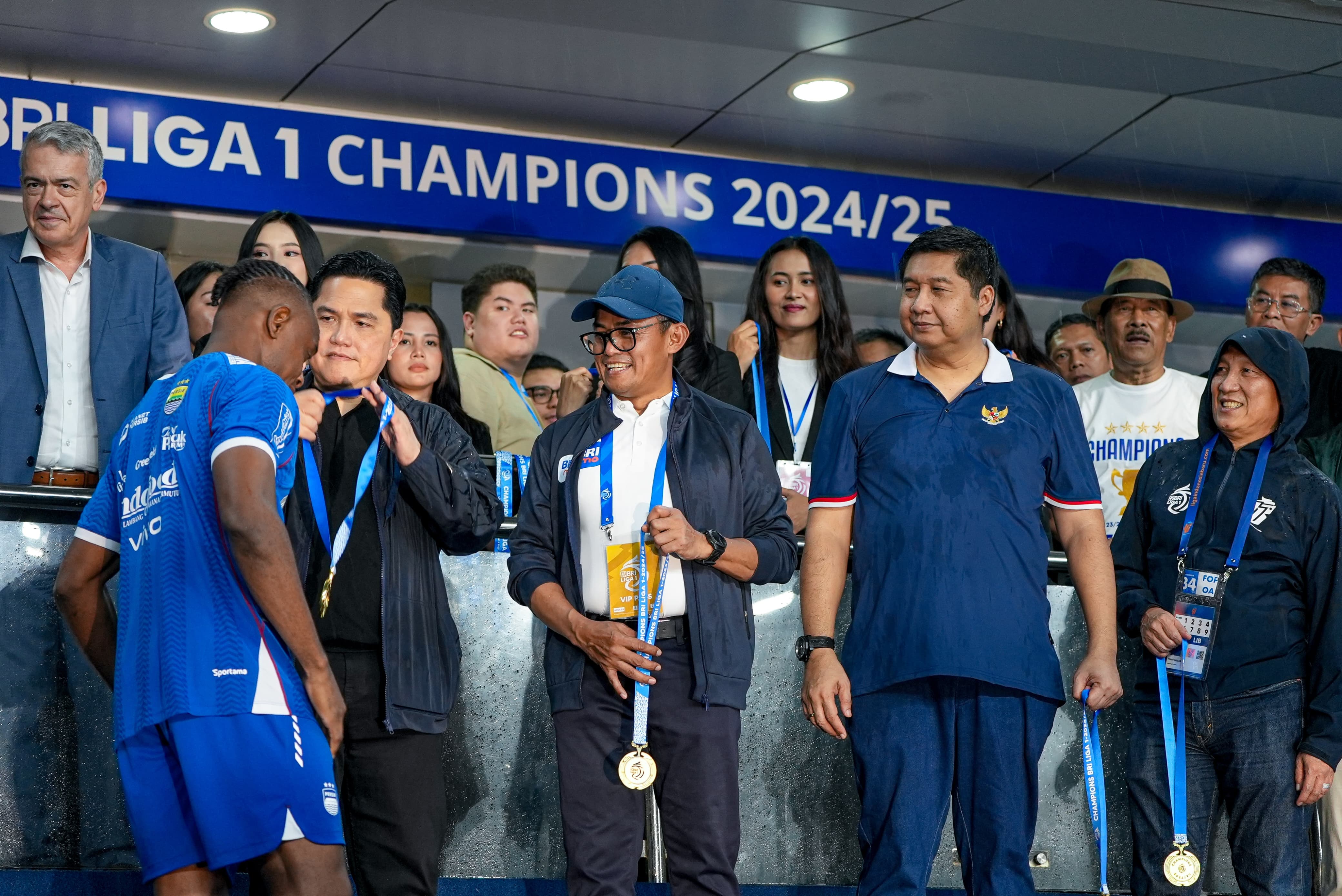 BRI Liga 1 2024/2025, BRI Buktikan Sepak Bola Sebagai Sarana Sinergi Pemberdayaan Olahraga dan UMKM