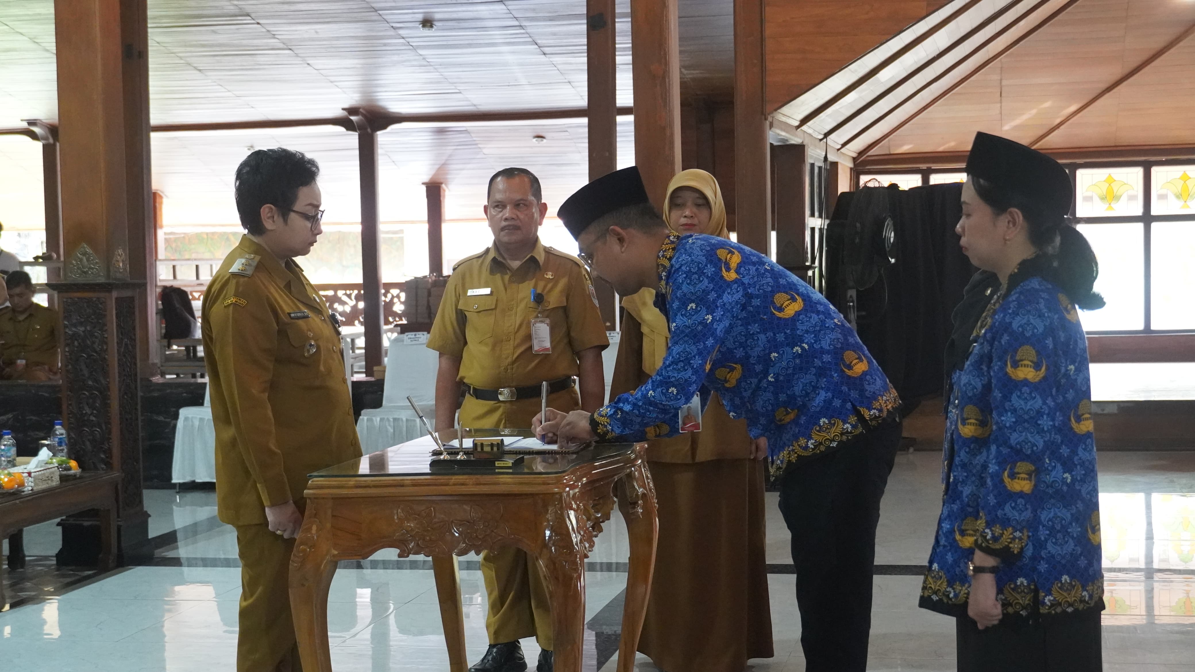 Setahun Masa Percobaan, 139 CPNS di Cilacap Dilantik Jadi PNS