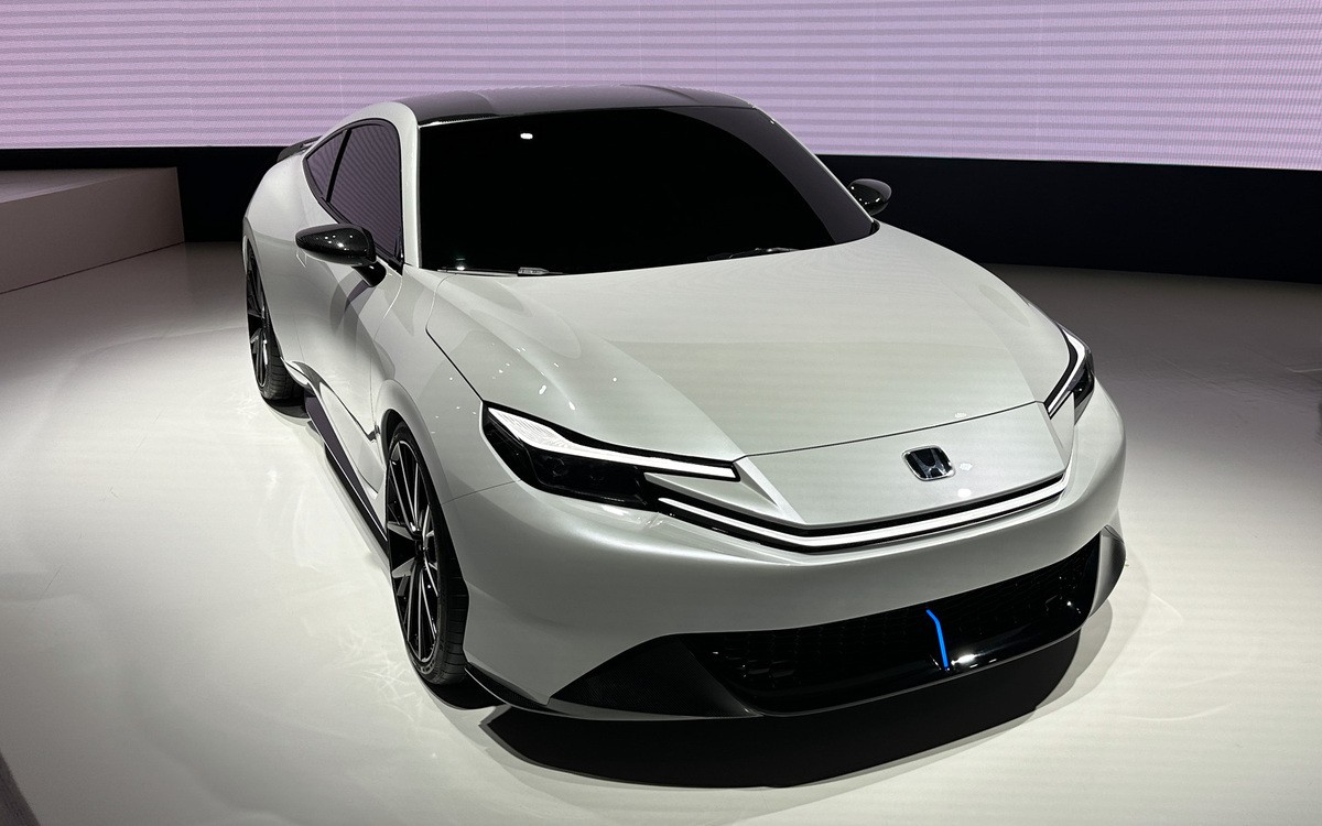 20 Tahun Mati, GIIAS 2025 Jadi Tempat Bangkitnya Honda Prelude!