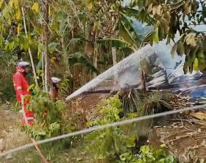 Bakar Sampah, Gubuk di Desa Limbangan Cilacap Terbakar