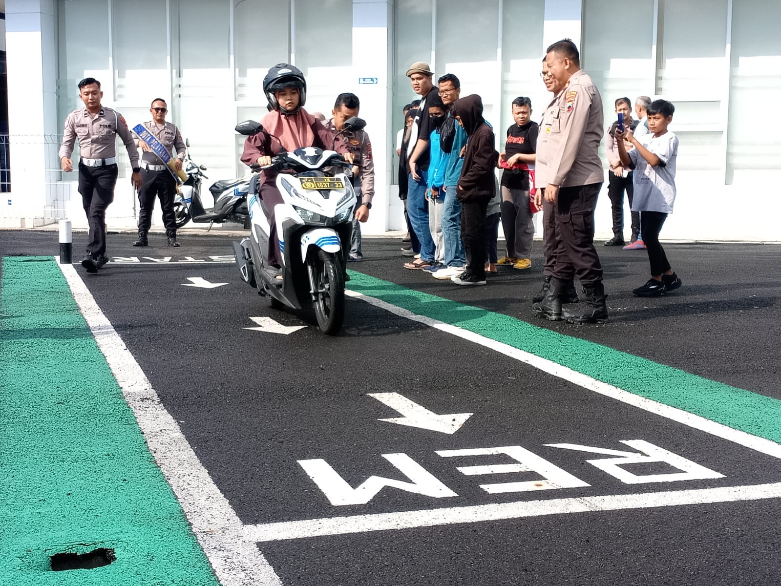 Optimalisasi Pelayanan Kepolisian, Polres Purbalingga Fasilitasi Pembuatan SIM Penyandang Disabilitas