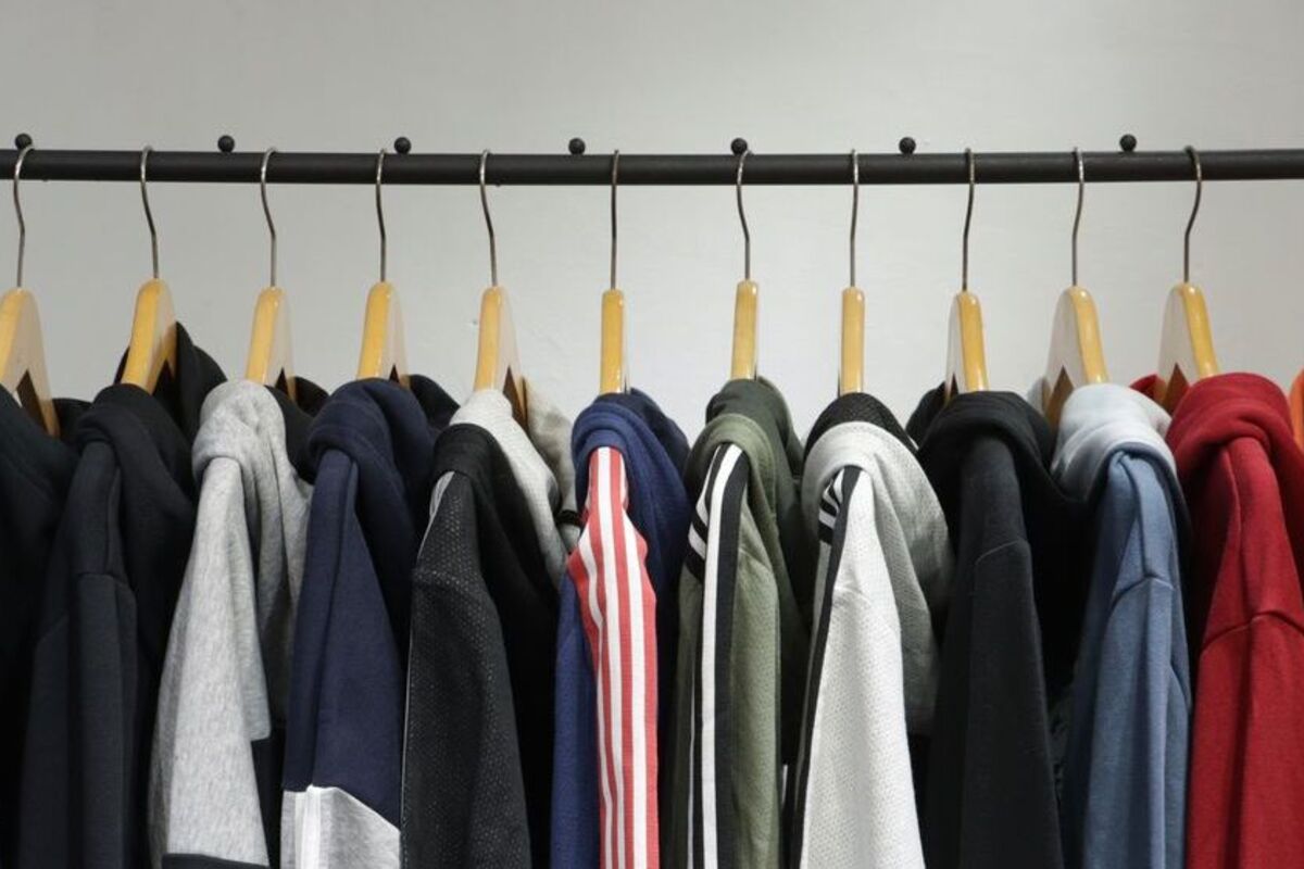 Bahan Hoodie Terbaik Agar Semakin Nyaman Saat Dikenakan