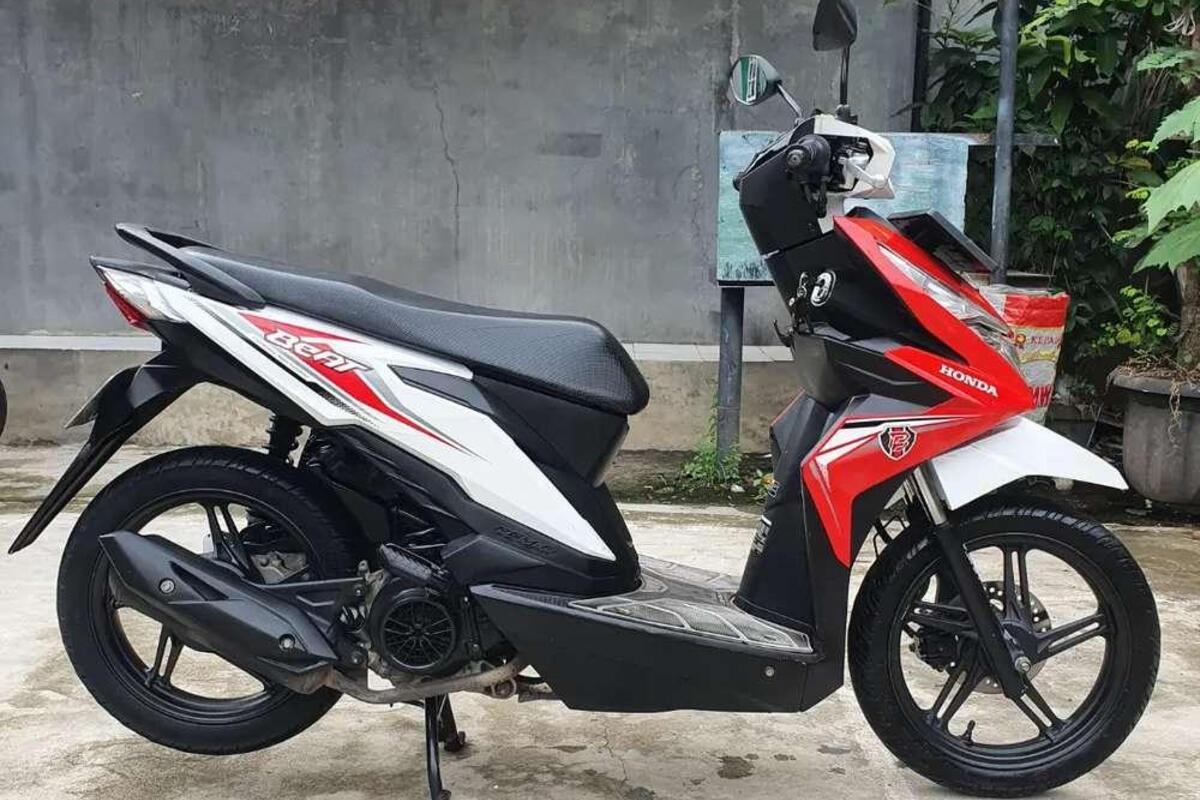 Semarak Agustus! Inilah Motor Matic Murah dengan Tampilan Warna Merah dan Putih