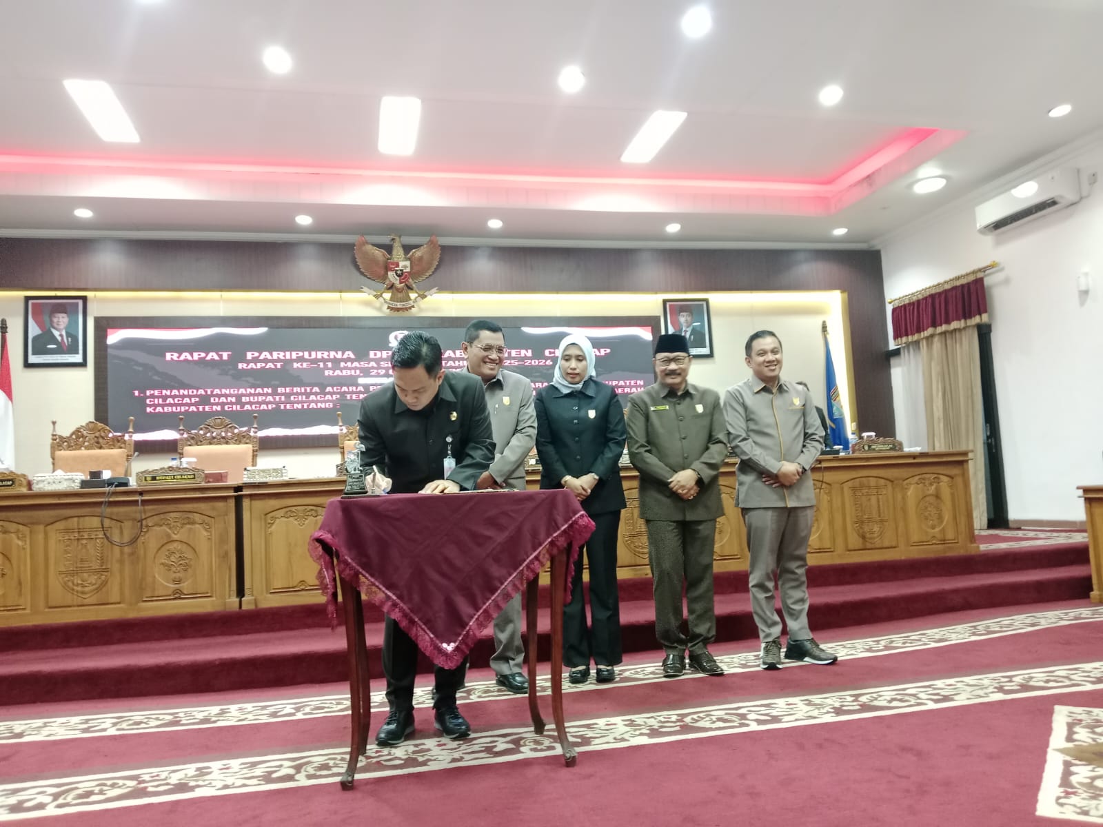 DPRD dan Pemkab Cilacap Kompak, Tiga Perda Prioritas Resmi Disahkan