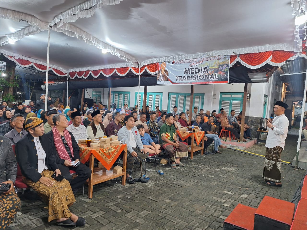 Rutin Gelar Pementasan Wayang Kulit, Ketua DPRD Jateng Sumanto Dorong Regenerasi Dalang Muda