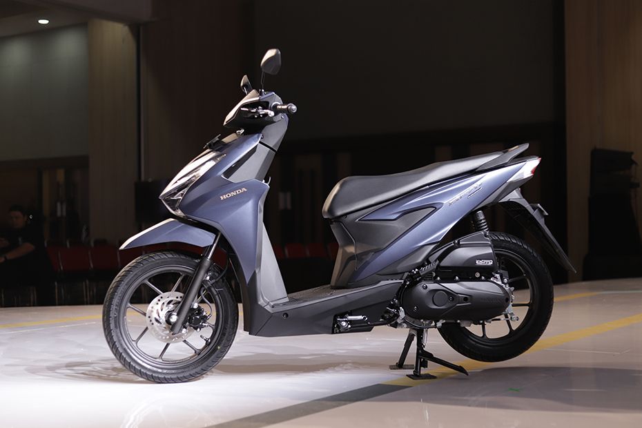 Harga Motor Honda Beat vs Vario 125 Beda Tipis, Mana yang Cocok untuk Perjalanan Jauh?