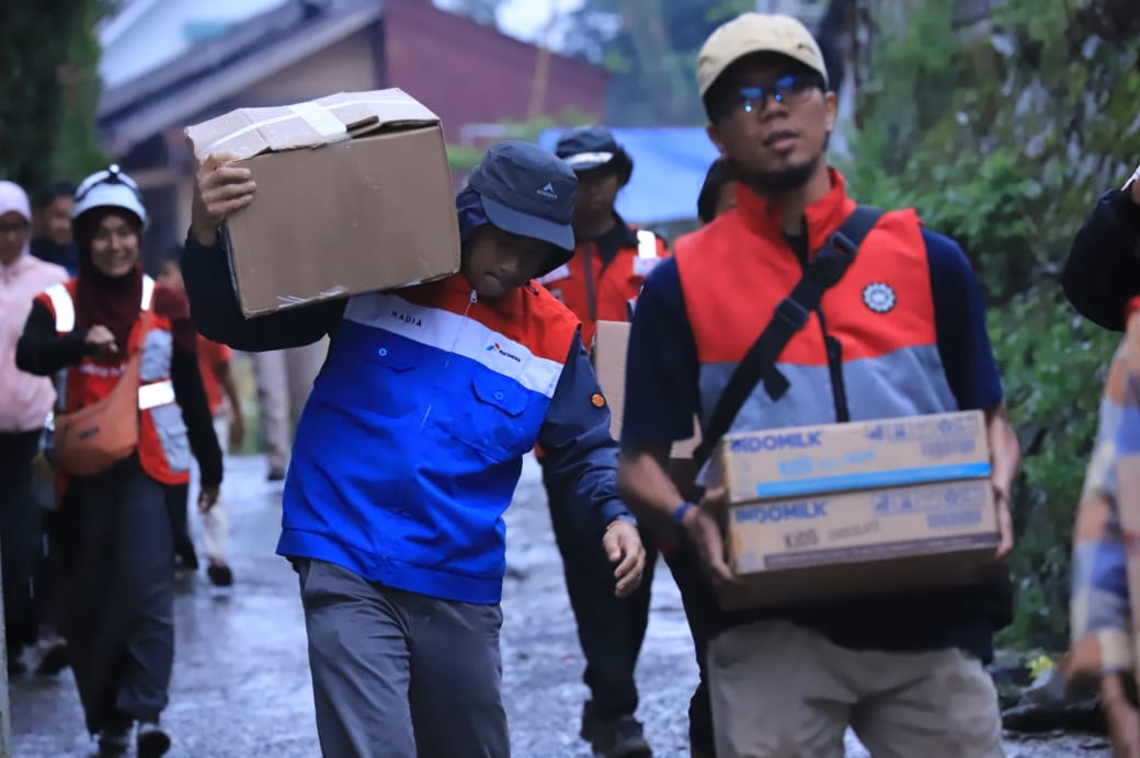 Respon Gempa Cianjur, Relawan Kilang Cilacap Turun ke Lokasi untuk Asesmen & Serahkan Bantuan