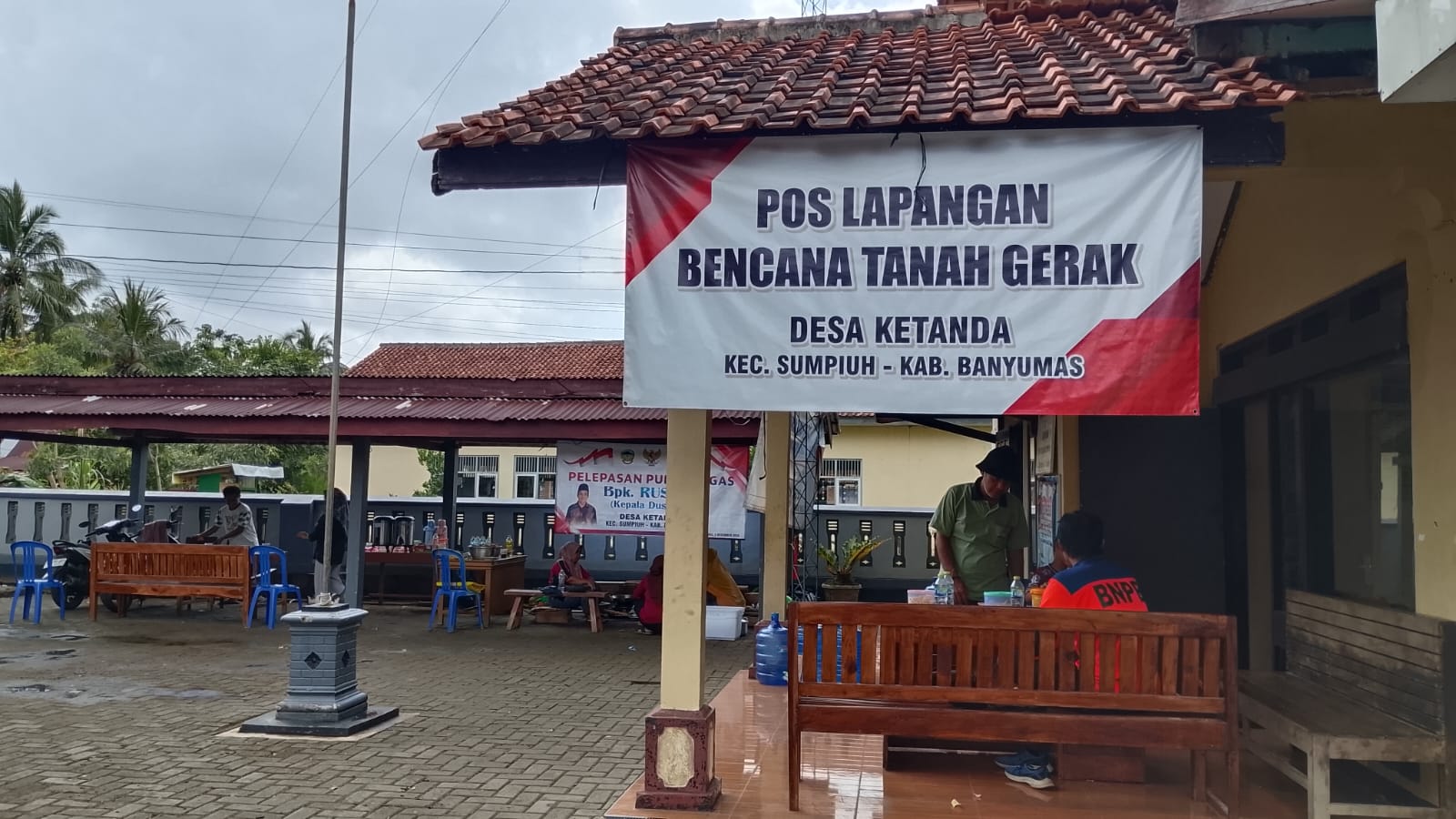 Paska Relokasi, Pos Lapangan Bencana Tanah Bergerak Desa Ketanda Masih Aktif