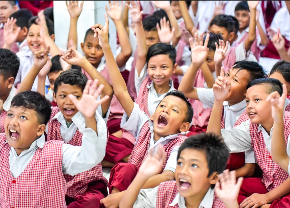 8 Manfaat Kurikulum Dalam Pendidikan Indonesia, Jadi Generasi yang Unggul!