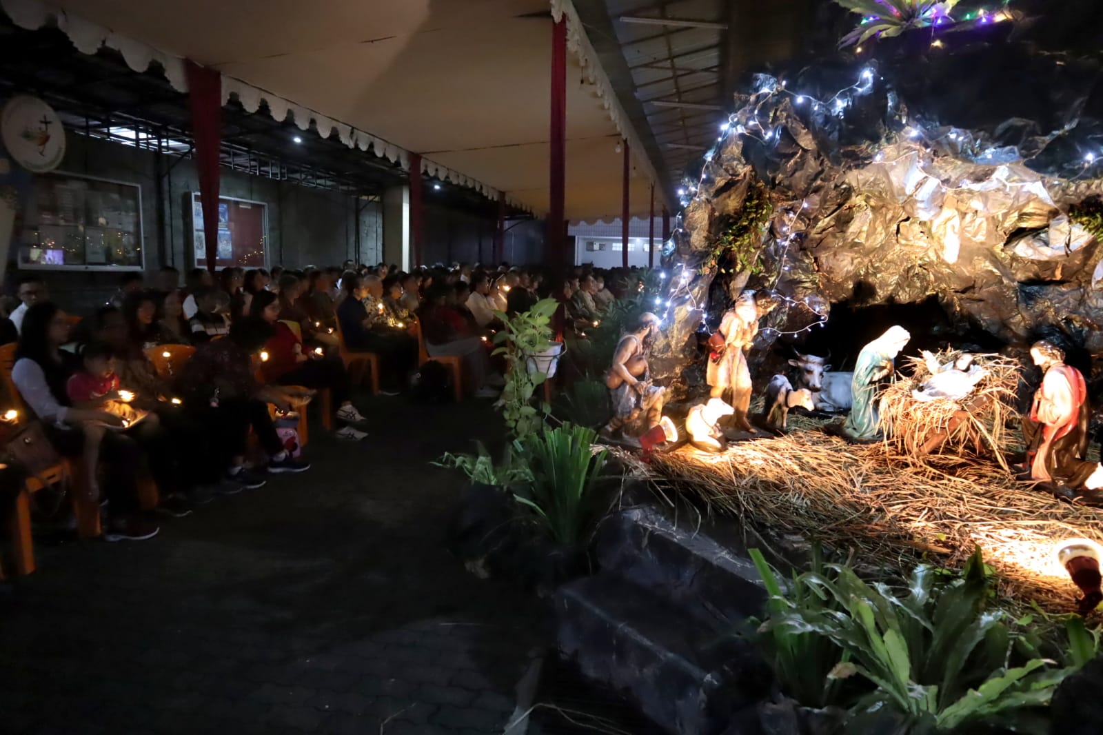 Katedral Purwokerto Tekankan Tobat Ekologis dan Kepedulian Keluarga di Natal 2025p
