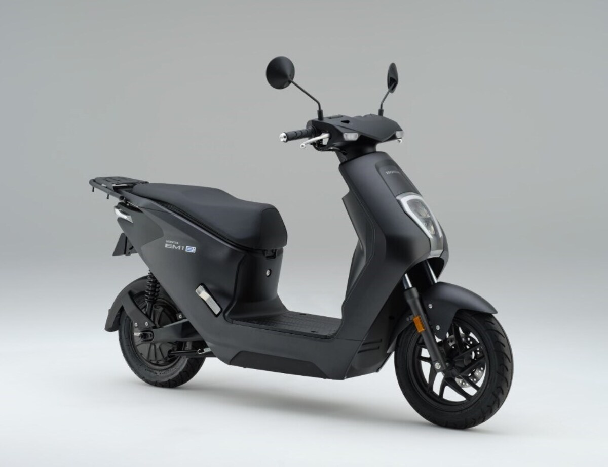 Motor Honda EM1 E, Praktisnya Motor Listrik