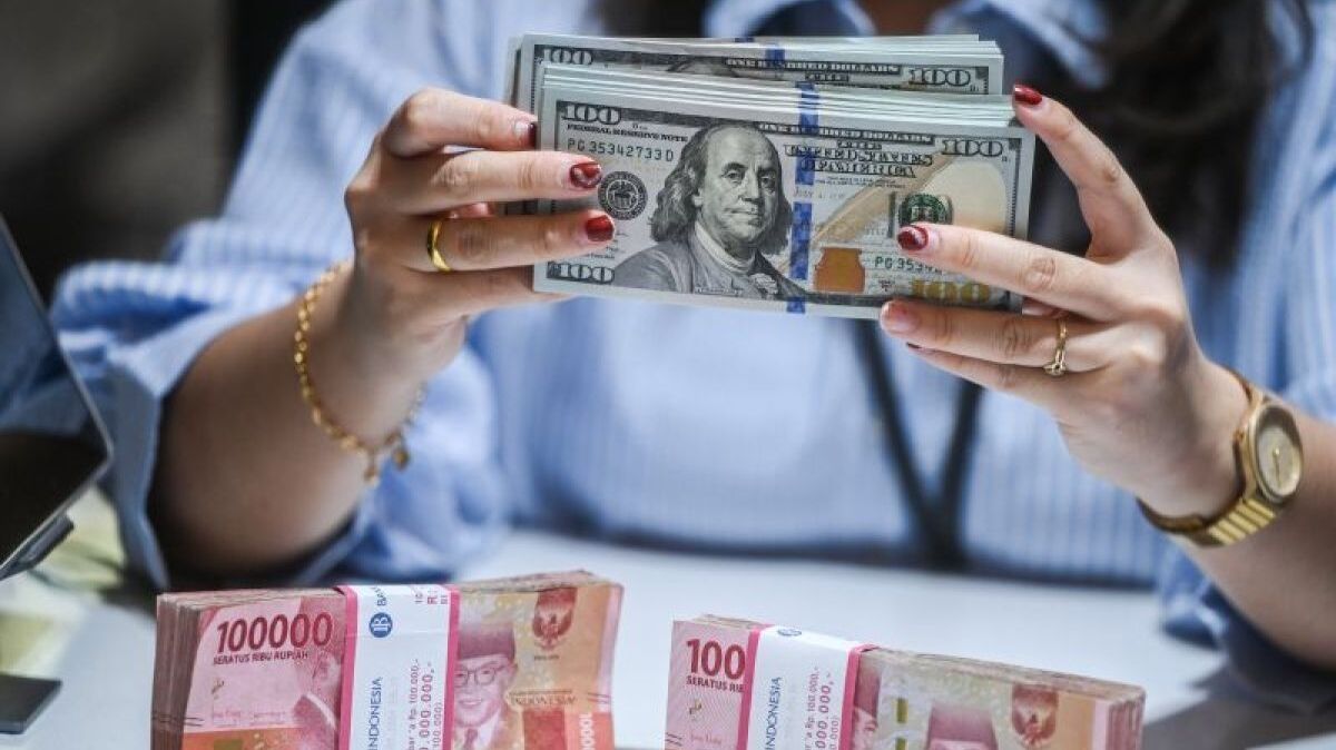 Ini Dia Penyebab Rupiah Drop, Tembus Level Terendah Sepanjang Masa!