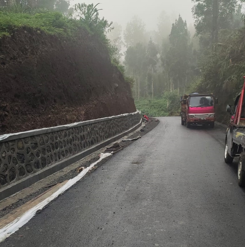 Update Perbaikan dan Peningkatan Jalan Baturraden - Serang Purbalingga Sudah 40 Persen