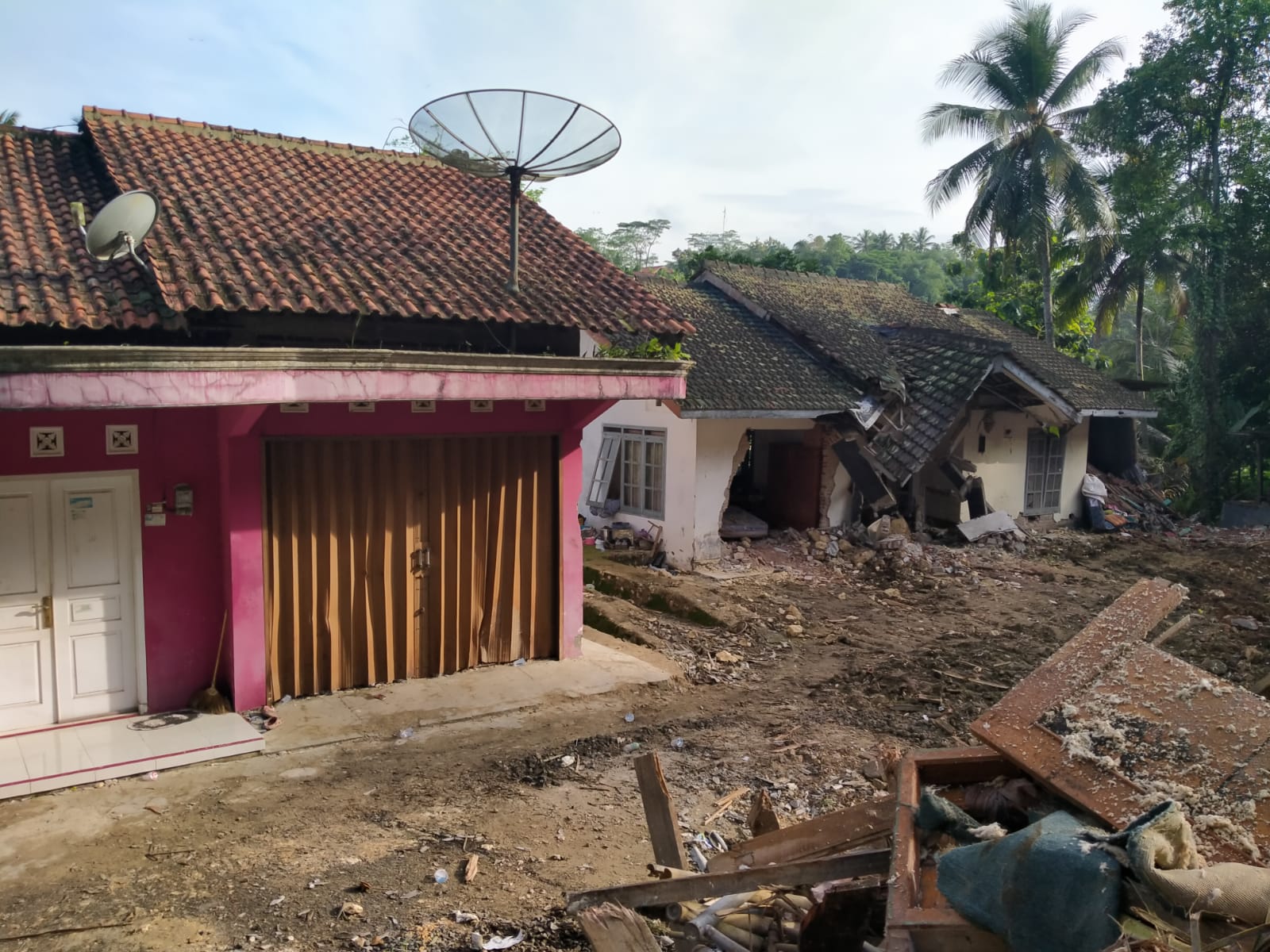 Darmakradenan Rentan Bencana Gerakan Tanah