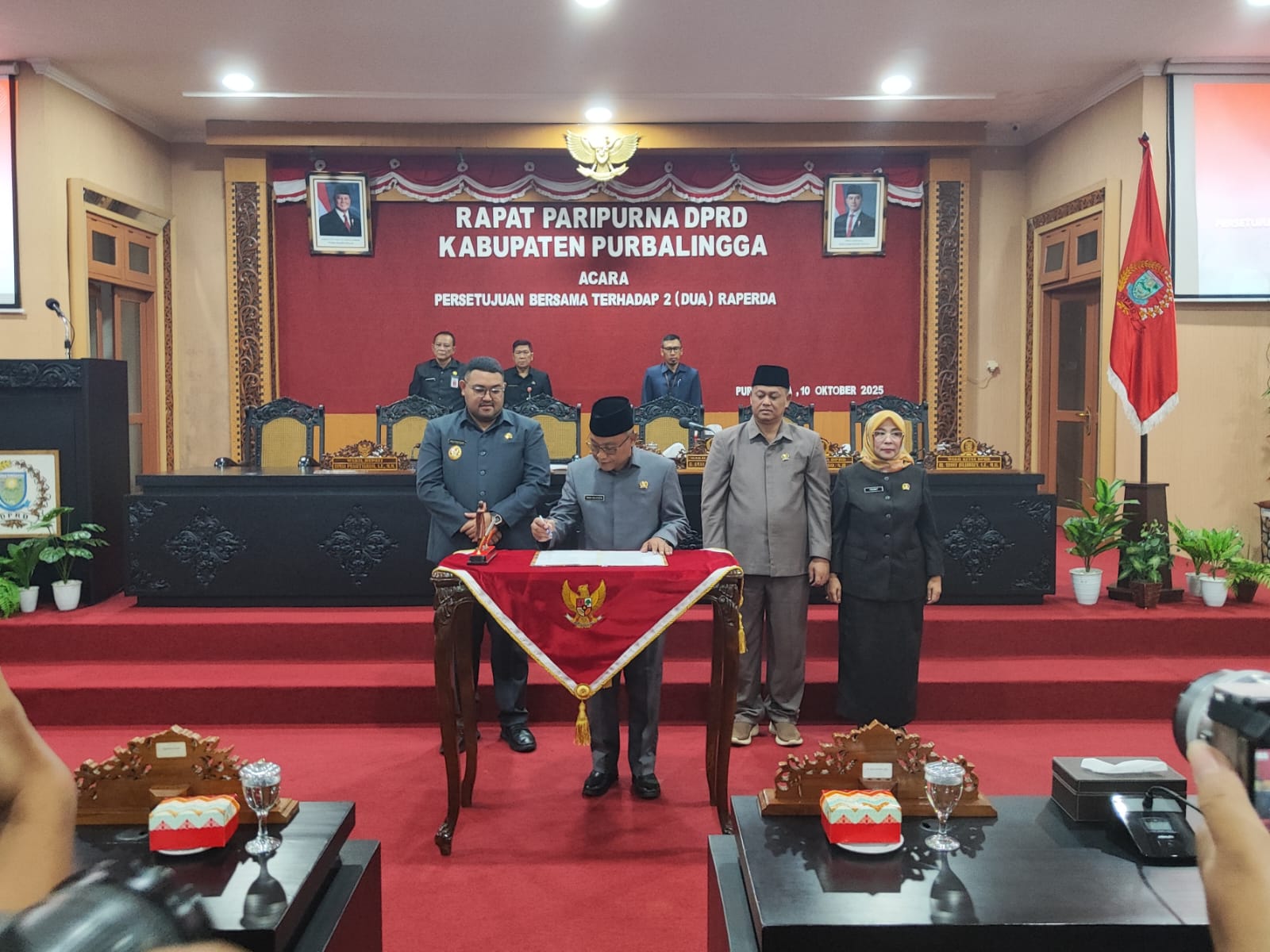 Dua Raperda Disetujui, BPR Artha Perwira Segera Berubah Status