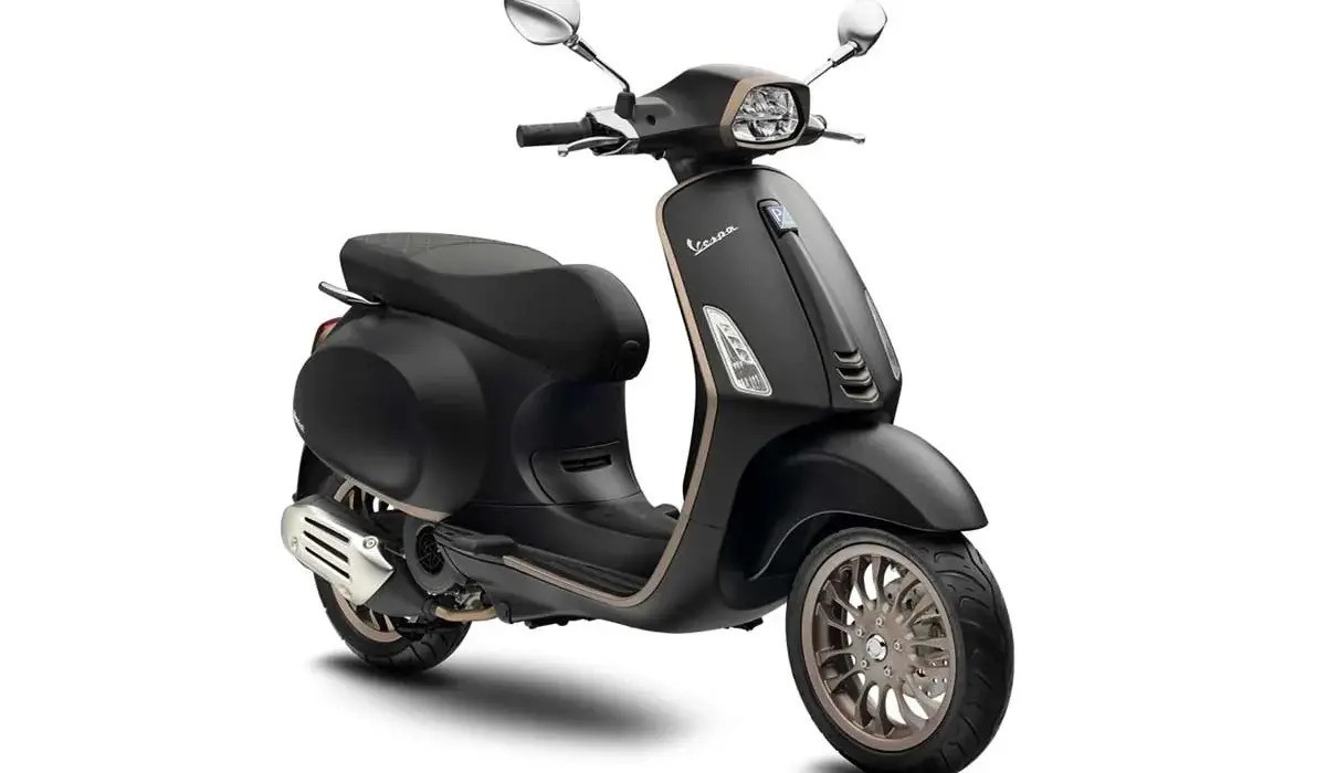 Simulasi Kredit Motor Matic Vespa Primavera