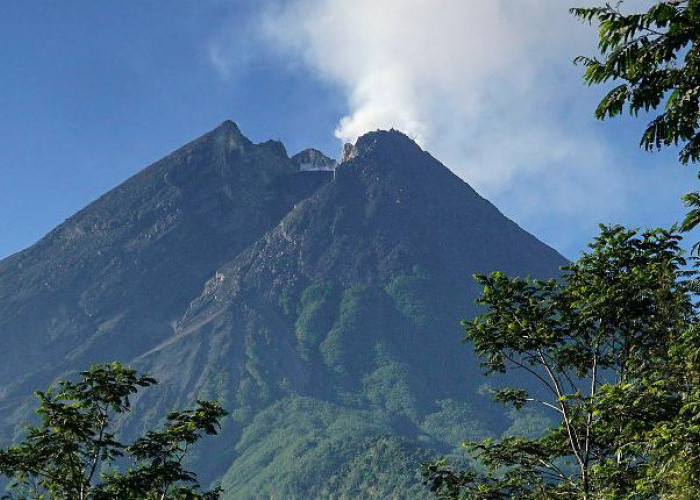 Dampak Positif dari Letusan Gunug Berapi, Bisa Menciptakan Pulau Baru