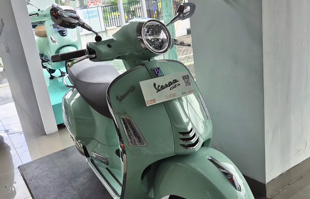 Mau Kredit Motor Vespa dengan Budget Rp15 Juta? Vespa GTS 150 Bisa Jadi Pilihan yang Tepat