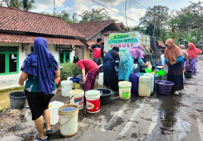 Semen Bima Bantu Air Bersih 145.500L untuk Warga Ajibarang dan Sekitarnya