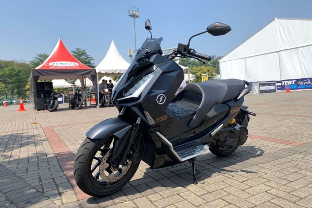 Alva Cervo Q, Motor Listrik Skutik Sporty yang Siap Bersaing dengan PCX
