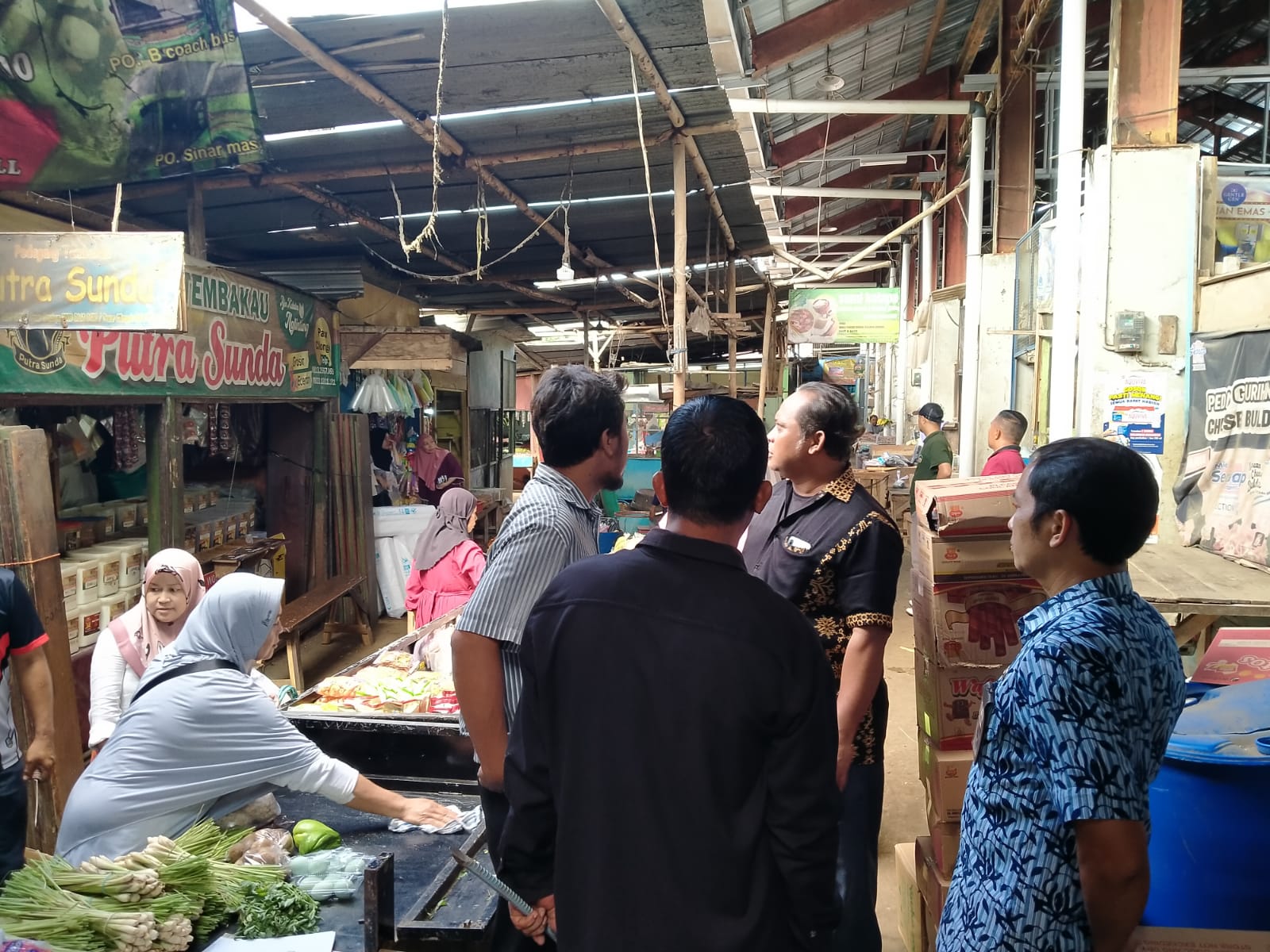 Perbaikan Total Atap Luar Pasar Cilongok Terkendala Anggaran