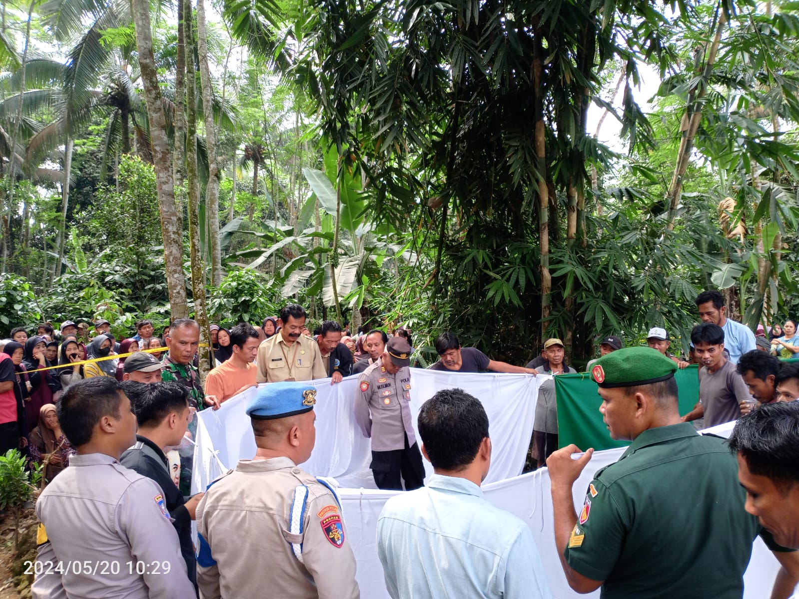 Geger Makam Digali Orang Tak Dikenal di Desa Binangun