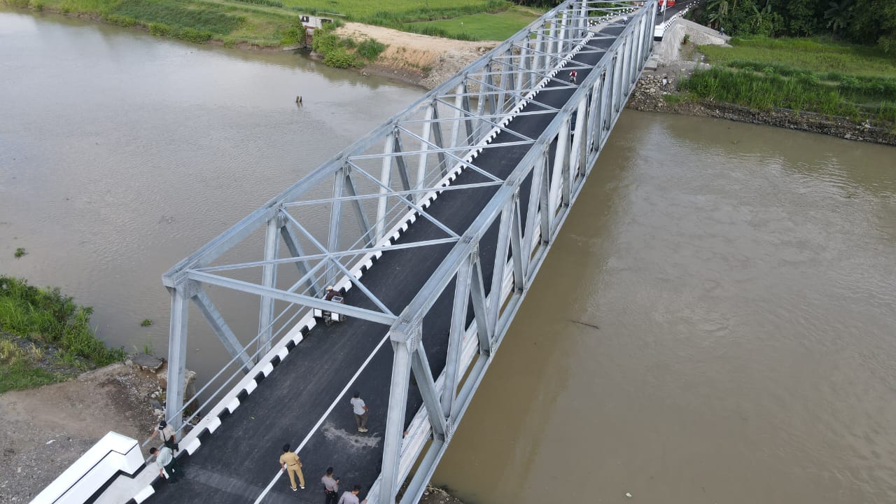 Pembangunan Jembatan Wetonkulon Tuntas