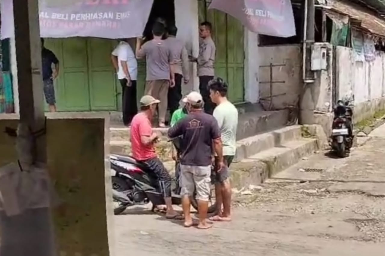 Perampok Toko Emas di Ciberem Sumbang Diduga Bawa Senjata Api Untuk Ancam Karyawan