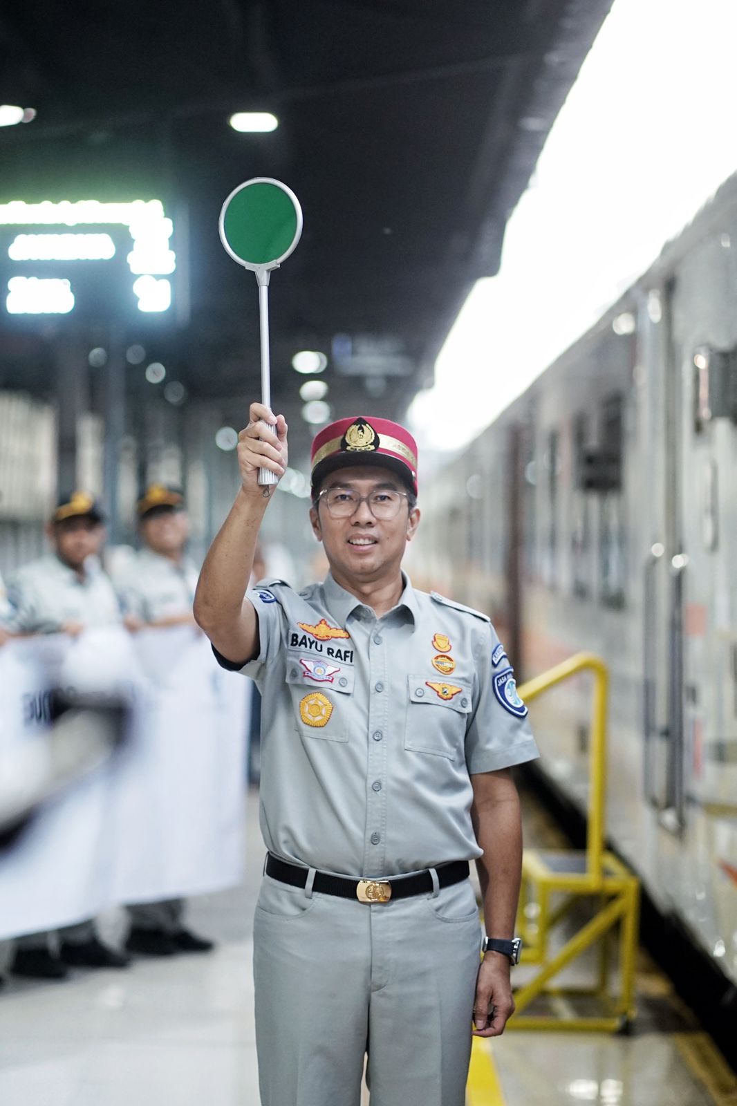 Penyandang Disabilitas Mudik Gratis Moda Kereta Api Diberangkatkan dari Stasiun Senen