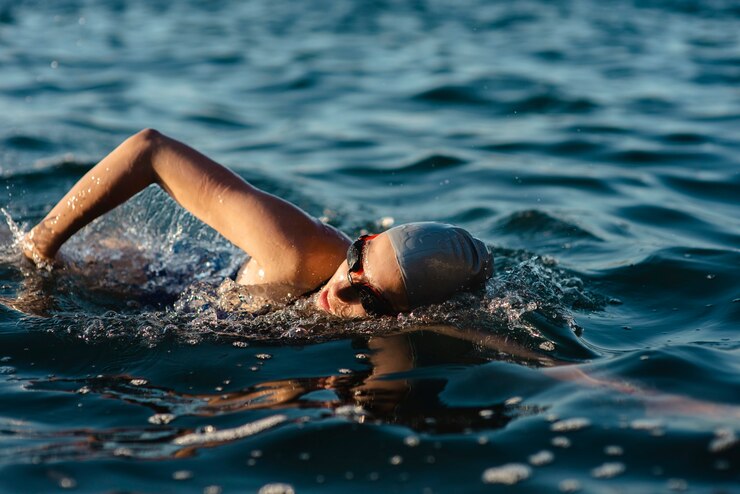 8 Manfaat Berenang untuk Kesehatan yang Perlu Diketahui