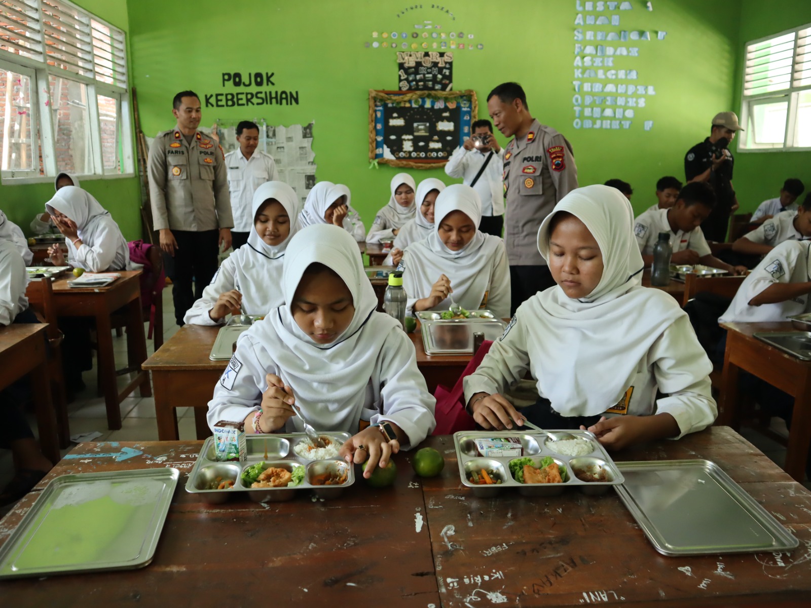 1.022 Siswa Mirit Terima Penyaluran MBG 