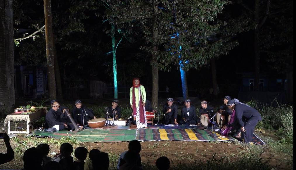 Tinggal Satu Kelompok yang Eksis Kesenian Manongan Ditetapkan Sebagai Warisan Budaya Tak Benda