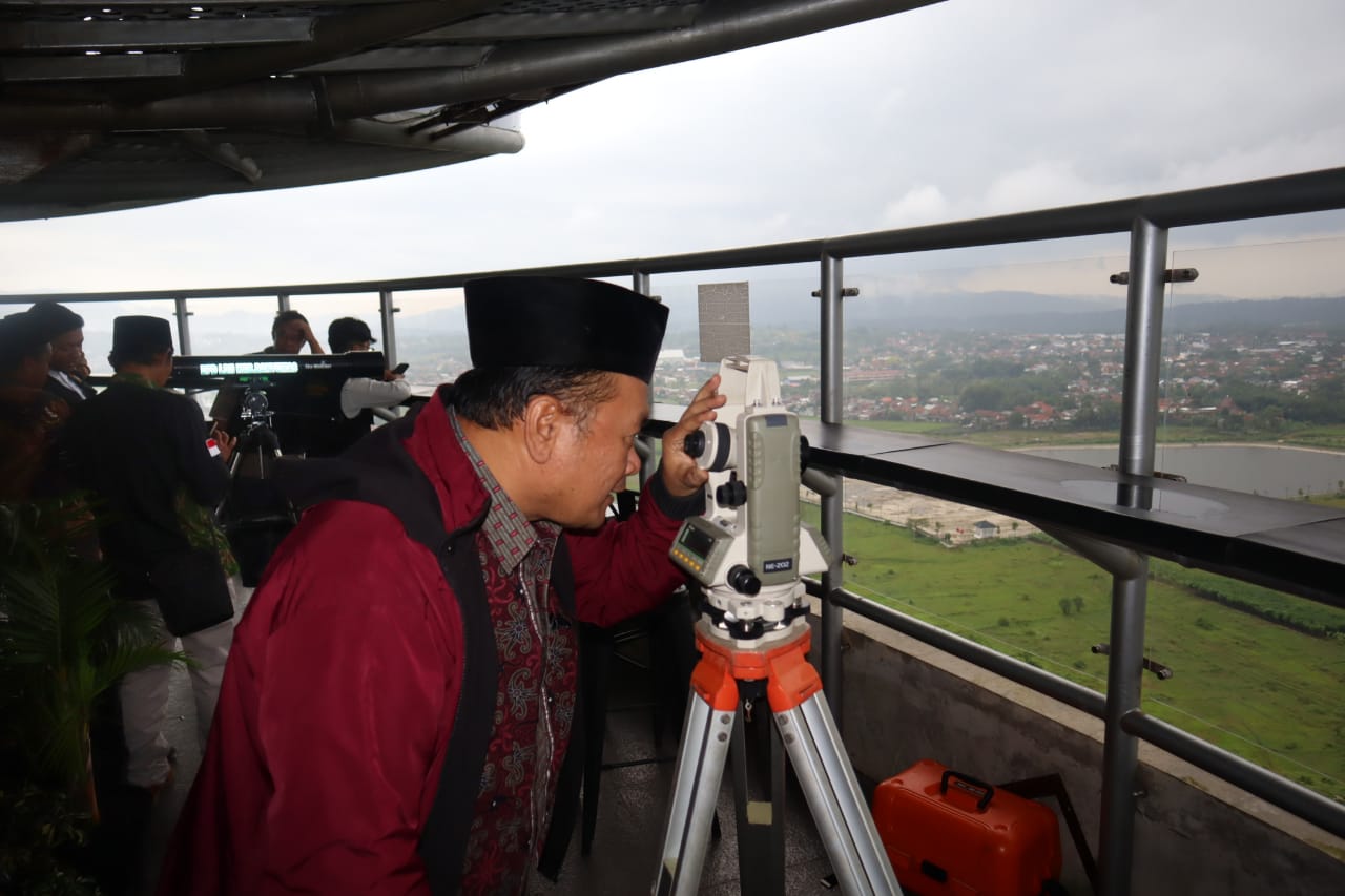 Hasil Pantauan Hilal Dari Menara Teratai Nihil