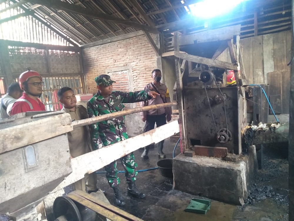 Diduga Korsleting, Mesin Penggiling Padi di Cilacap Terbakar
