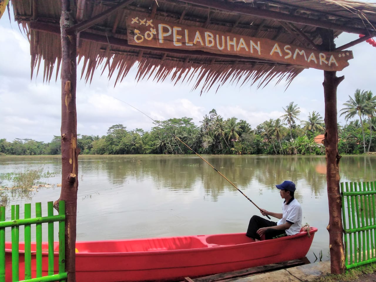  Di Desa Grujugan Kecamatan Kemranjen, Genangan Sawah untuk Rekreasi