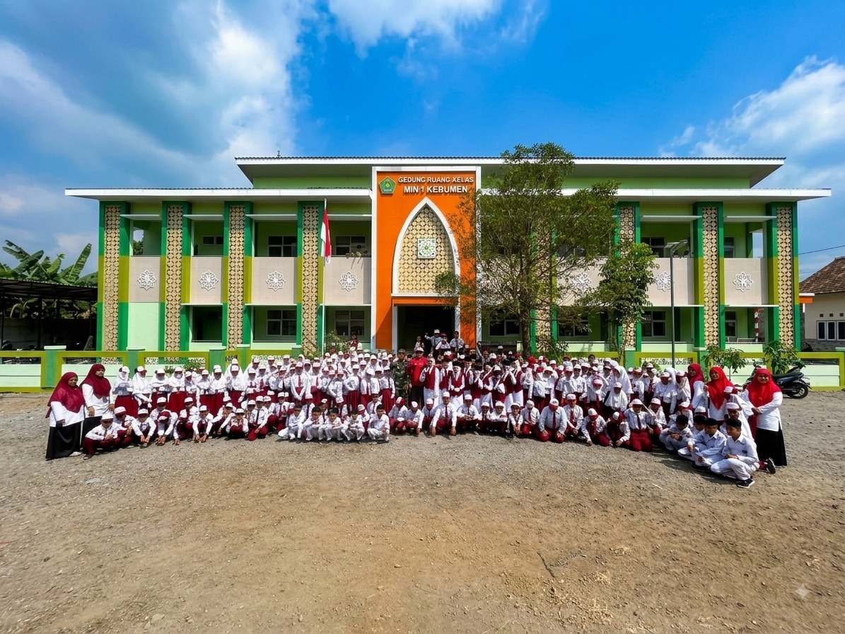 Peringati HUT RI, MIN 1 Kebumen Tanamkan Disiplin