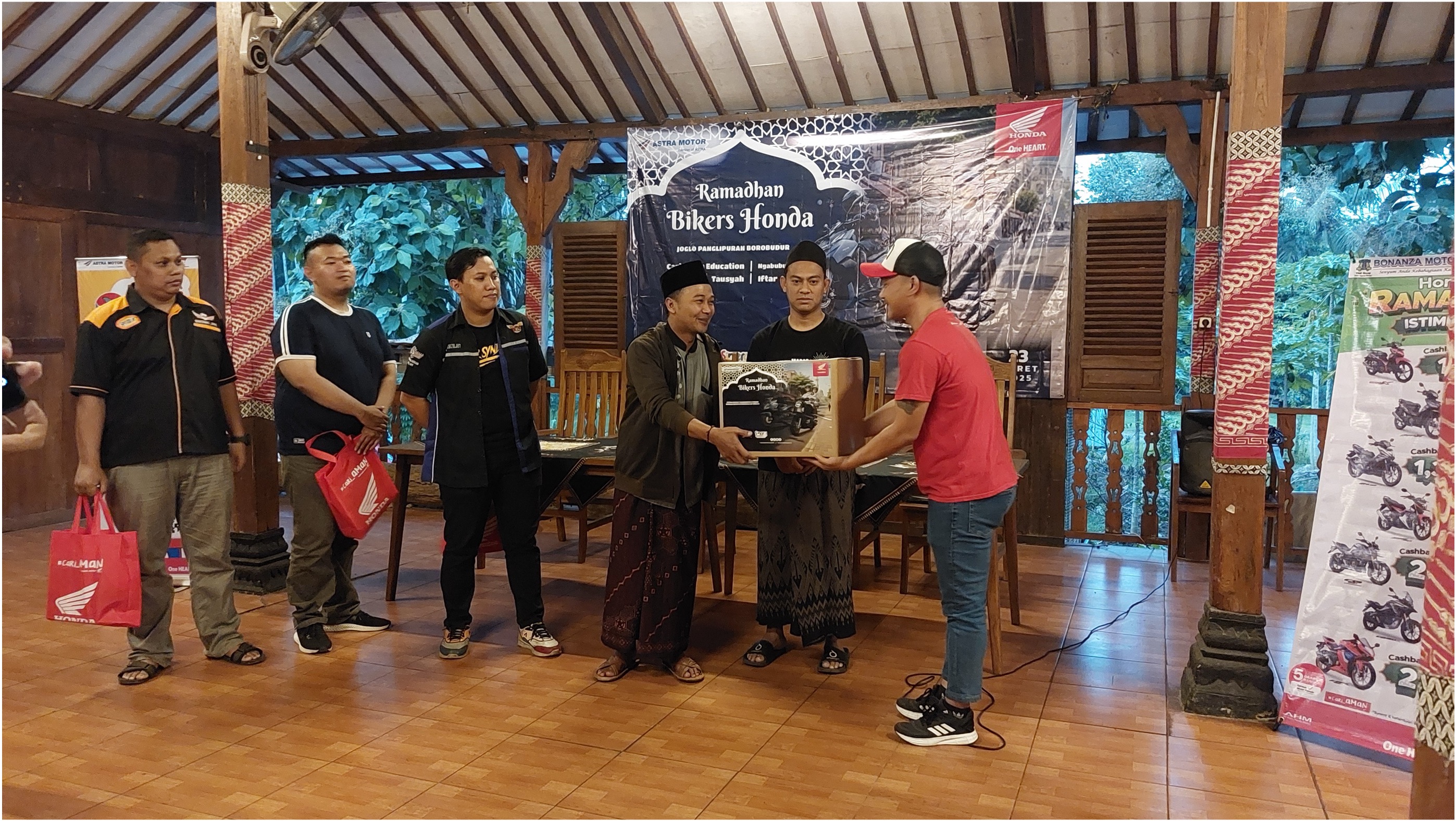 Komunitas Honda Tebar Semangat Berbagi di Magelang