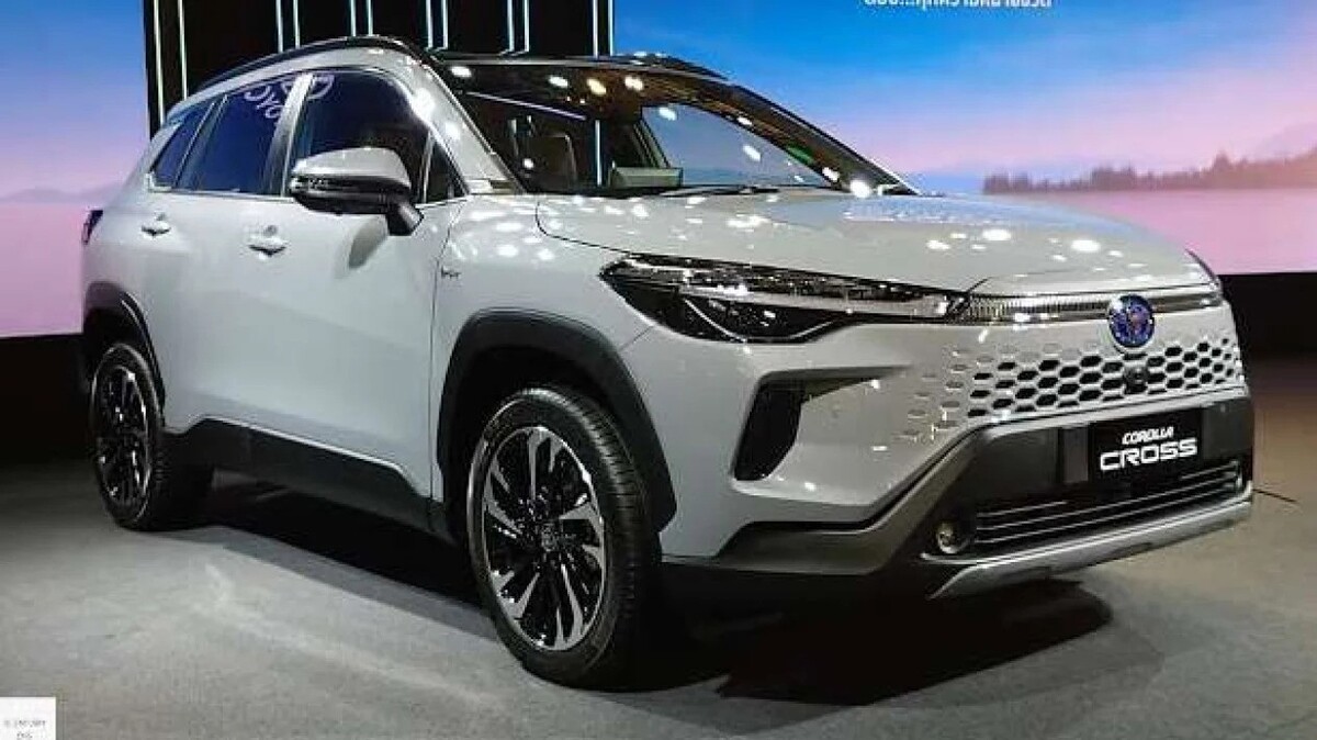 Toyota Corolla Cross 2025 Mobilnya Keluarga Muda