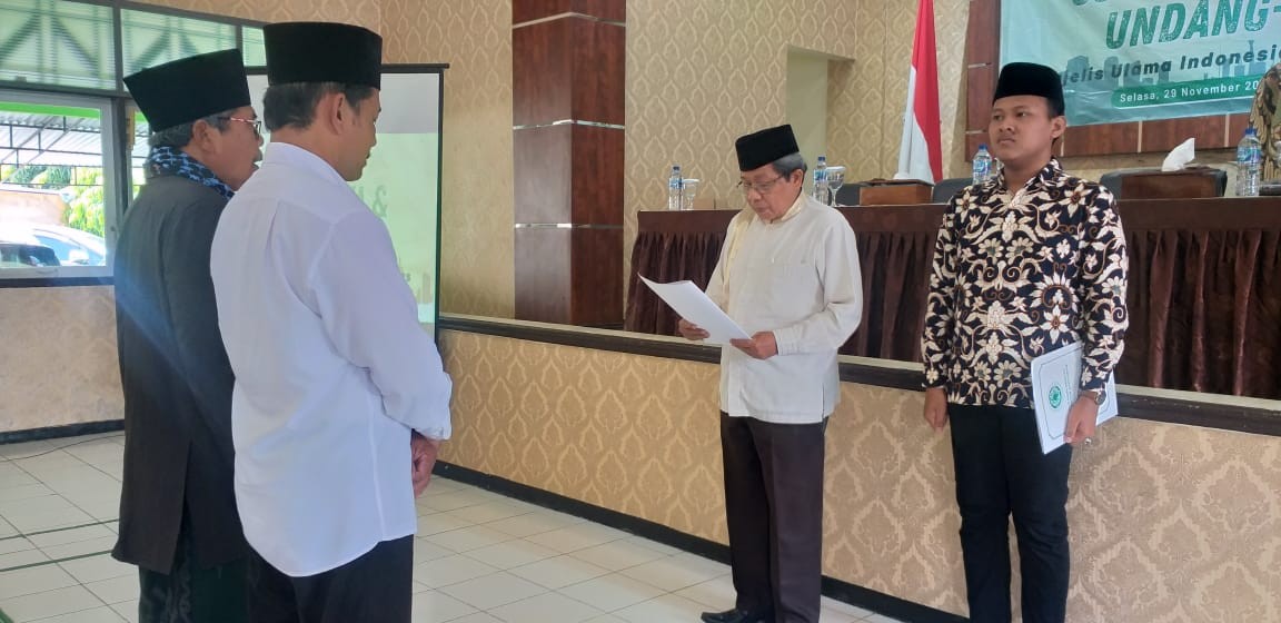 Pengurus MUI Kecamatan Sumbang dan Lumbir Kabupaten Banyumas Dilantik