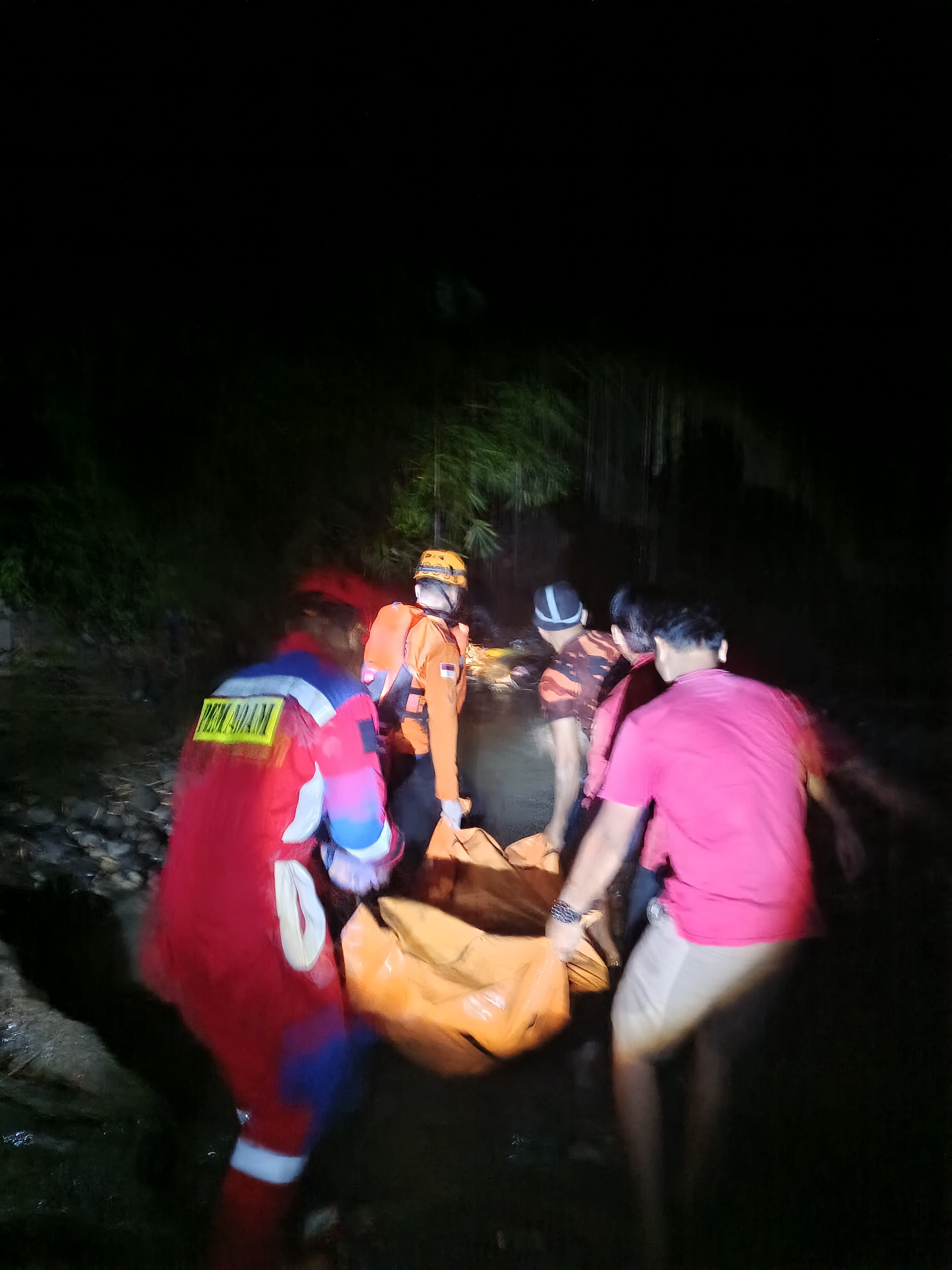 Pasutri Meninggal Usai Motor Tabrak Jembatan di Kedungrandu, Patikraja
