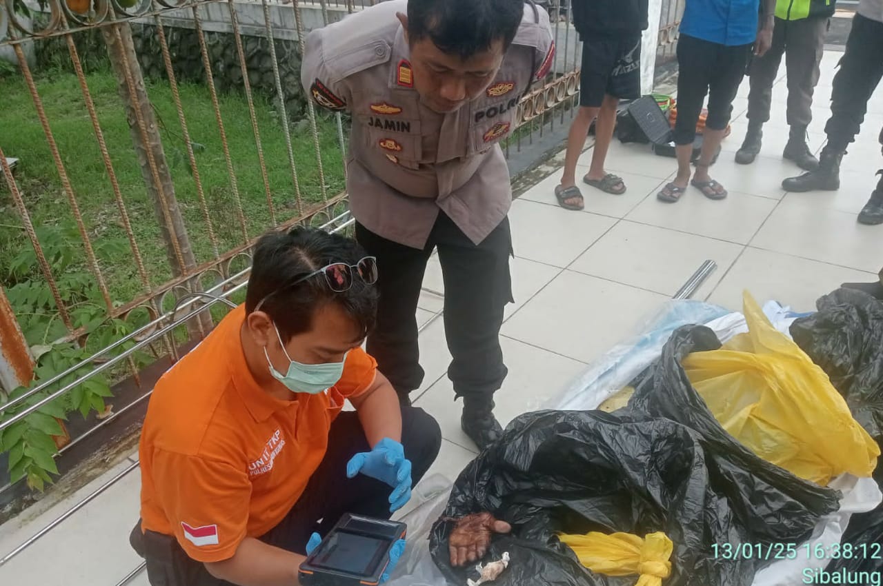 Polisi Ungkap Identitas Pria Tabrakkan Diri ke Kereta