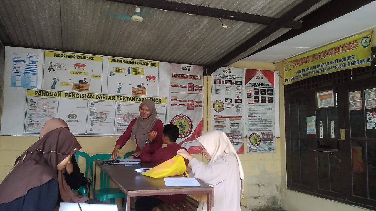 Pencari Kerja Padati Loket SKCK Polsek 