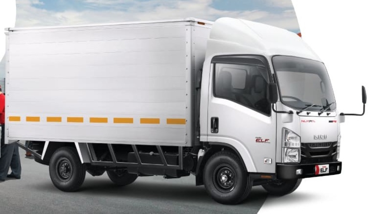 Butuh Truk Ringan Andal untuk Usaha Harian? Isuzu Elf NLR Bisa Jadi Pilihan, Ini Keunggulannya