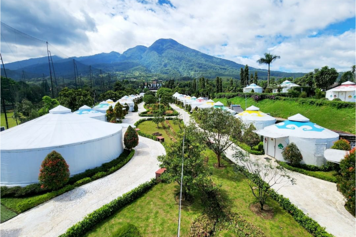 The Highland Park Resort, Penginapan ala Mogolia di Bogor Jawa Barat